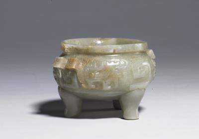 图片[3]-Jade tripod incense burner, Ming dynasty (1368-1644)-China Archive